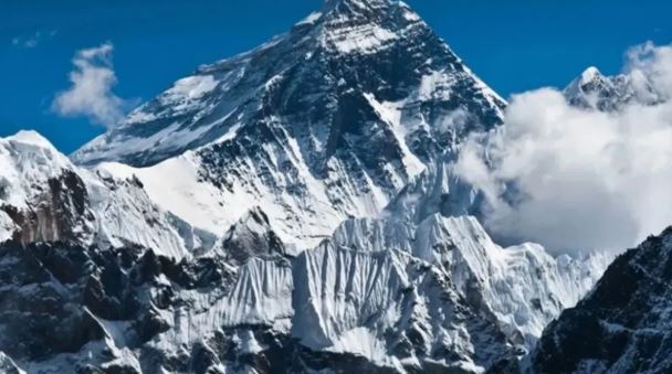 Adi Kailash Yatra : आदि कैलाश और ओम पर्वत की यात्रा कल से शुरू , जानिए हर एक जानकारी