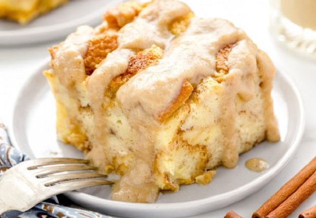 Bread Pudding : बच्चे कुछ अच्छा खाने की जिद कर रहे हैं तो आज बची हुई ब्रेड से घर में ऐसे बनाएं ब्रेड पुडिंग