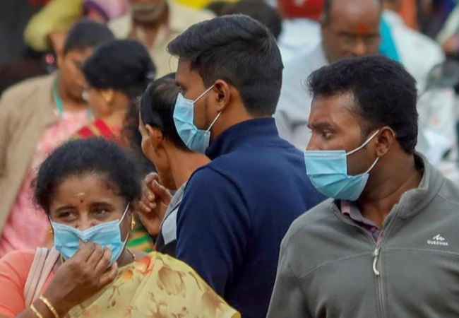 Covid-19 Active Cases: फिर तेजी से फैसले लगा कोरोना वायरस, दिल्ली से केरल तक इतने केस आए सामने