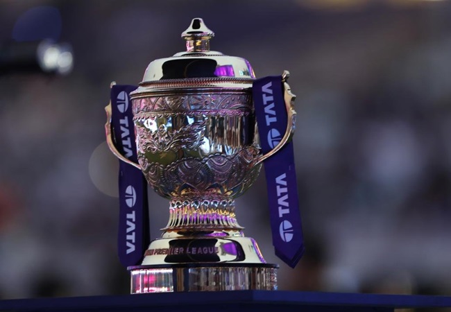 IPL 2025 Update: सीजफायर के बाद क्रिकेट फैंस के लिए बड़ी खुशखबरी! जानिए कब आईपीएल 2025 होगा बहाल
