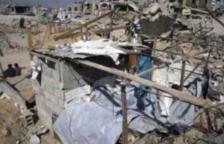 Israel Attacks Gaza : इजराइल ने गाजा में शरणार्थी शिविर बने स्कूल पर किया हमला , 46 लोग मारे गए