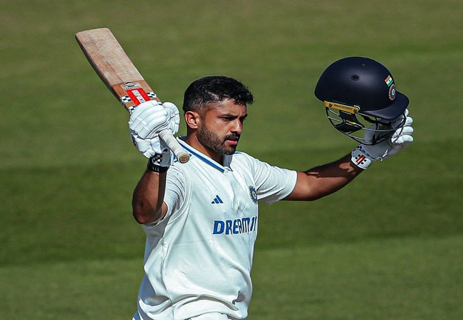 Karun Nair Double Century: करुण नायर ने इंग्लैंड में जड़ा दोहरा शतक, सरफराज के बाद ध्रुव जुरेल शतक से चूके