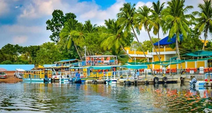 Low Budget Tourism Puducherry : कम बजट में सैर लिए शानदार जगह है पुदुचेरी , यहां के समुद्र तट-संग्रहालय पर्यटकों को दूसरी दुनिया में ले जाते है