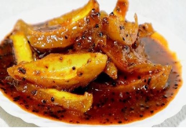 Mango Launji or Galka recipe at home: घर में ऐसे बनाएं आम की लौंजी या गलका बनाने का तरीका, पूरी या पराठे के साथ करें सर्व