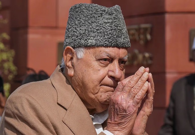 ‘भोलेनाथ आपका इंतजार कर रहे हैं….’ फारूक अब्दुल्ला ने अमरनाथ यात्रा शुरू होने से पहले पर्यटकों से की कश्मीर आने की अपील