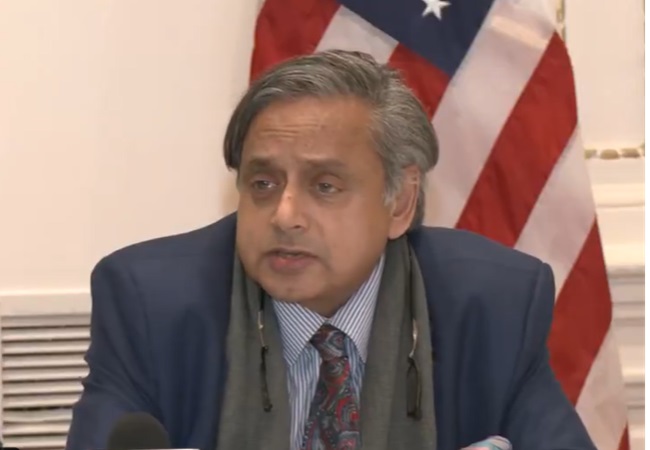 ‘मैं सरकार नहीं, विपक्ष के लिए काम करता हूं…’ शशि थरूर का अमेरिका में बड़ा बयान