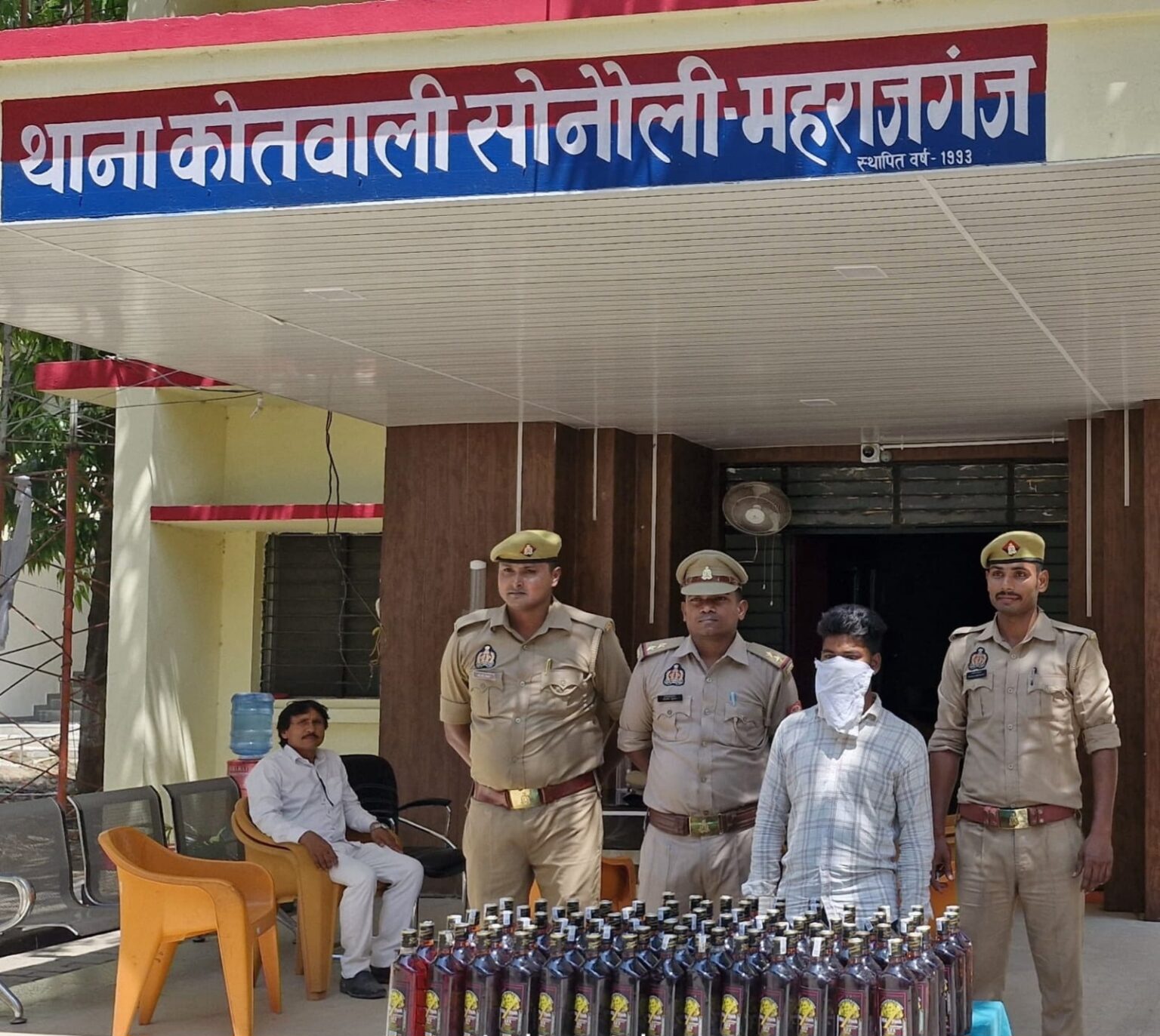 नेपाल भेजी जा रही अंग्रेजी शराब की बड़ी खेप बरामद,एक तस्कर गिरफ्तार
