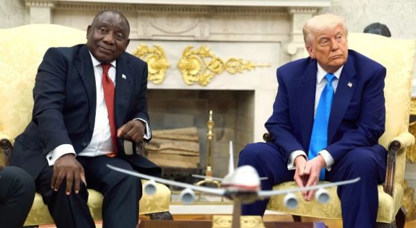 Trump and Ramaphosa meeting :  ट्रंप और रामाफोसा की मुलाकात में तीखी बहस और जबरदस्त ड्रामा , व्हाइट हाउस में तंज और आरोप में उलझे दोनों देशों के नेता