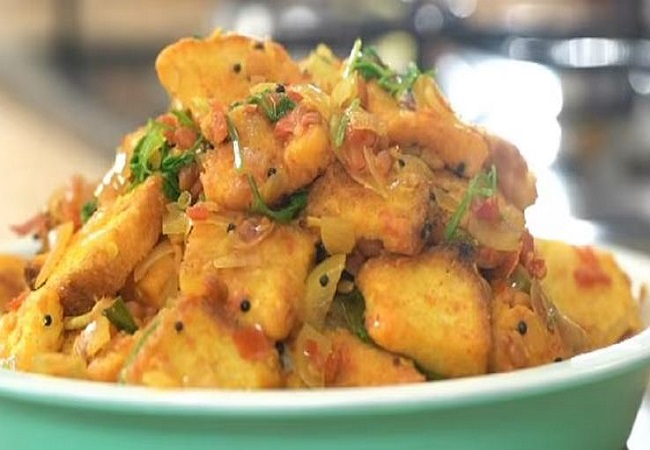 Bread Poha recipe: सुबह या शाम के नाश्ते में सर्व करें हेल्दी और टेस्टी ब्रेड पोहा की बहुत ही आसान रेसिपी