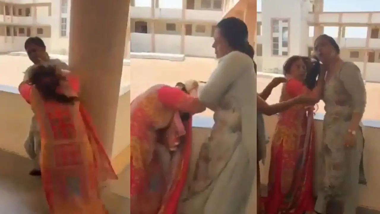 Trending Fight Videos: प्रिंसिपल और लाइब्रेरियन के बीच हुआ दंगल, जड़े थप्पड़ पकड़े बाल और फिर …