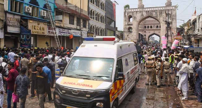 हैदराबाद में चारमीनार के पास लगी भीषण आग में 17 की मौत, मृतकों में आठ मासूम भी शामिल, PM मोदी ने जताया दुख