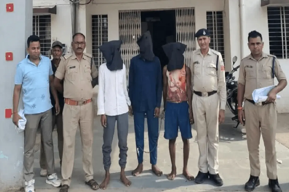 क्लास में पेन चोरी की रंजिश ने दोस्त की जान ले ली