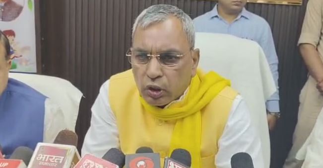 यूपी में अकेले पंचायत चुनाव लड़ेगी सुभासपा, ओपी राजभर बोले-समझौते में मिलती हैं कम सीटें, छोटे कार्यकर्ताओं को होती है दिक्कत