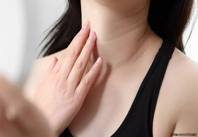 Beauty tips: कम उम्र में ही गर्दन पर नजर आने लगी हैं झुर्रियां, तो फॉलो करें ये टिप्स