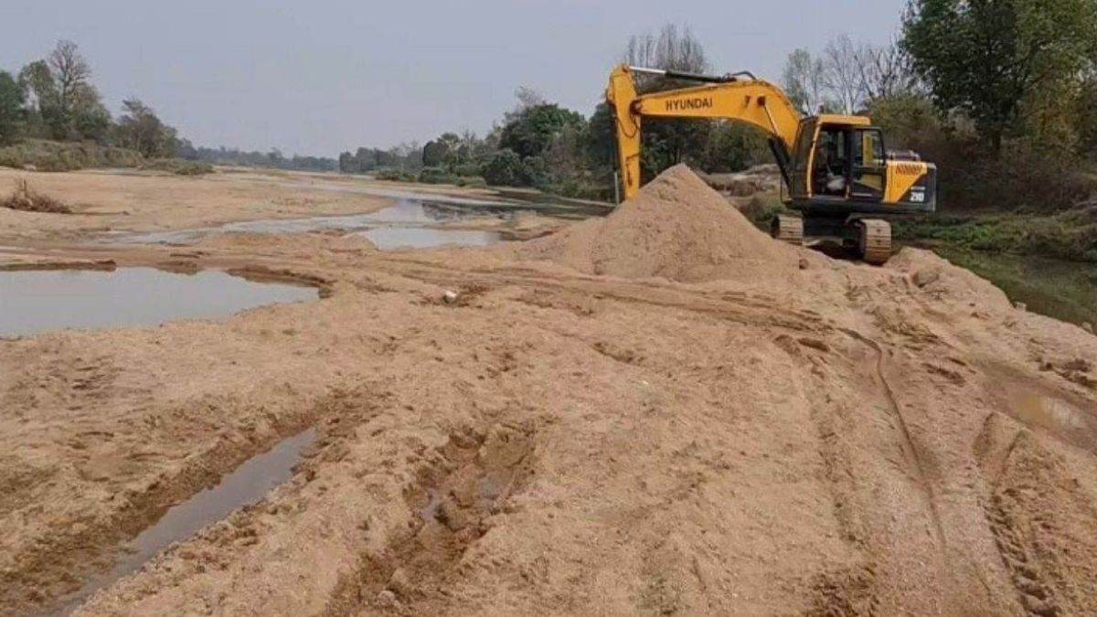 अवैध रेत खनन करने वालों पर कसेगा शिकंजा, अफसरों को फ्री हैंड किया