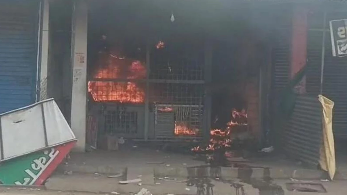 दो युवकों की हत्या के बाद सिवनी जिले में उपजा तनाव, पुलिस ने किया हल्का बल प्रयोग