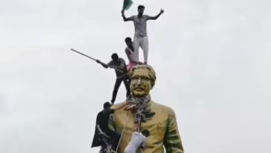 Bangladesh : बांग्लादेश ने “बंगबंधु” शेख मुजीबुर रहमान और अन्य की ‘स्वतंत्रता सेनानी’ का दर्जा रद्द किया