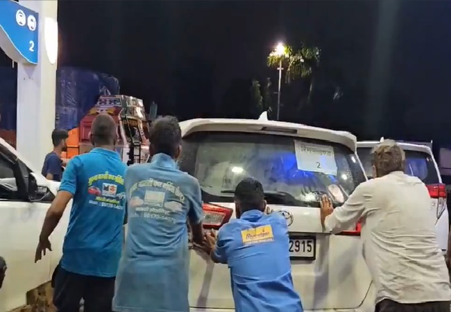 CM काफिले की 19 गाड़ियां डीजल भरवाने के बाद पड़ी बंद; ईंधन में मिला पानी; मंगवानी पड़ी दूसरी कारें
