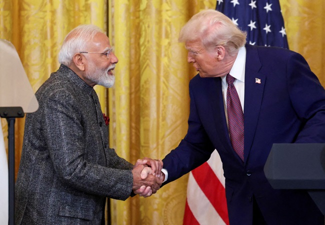 Donald Trump India Visit: अमेरीकी राष्ट्रपति ट्रंप करेंगे भारत का दौरा, पीएम मोदी का न्योता स्वीकार