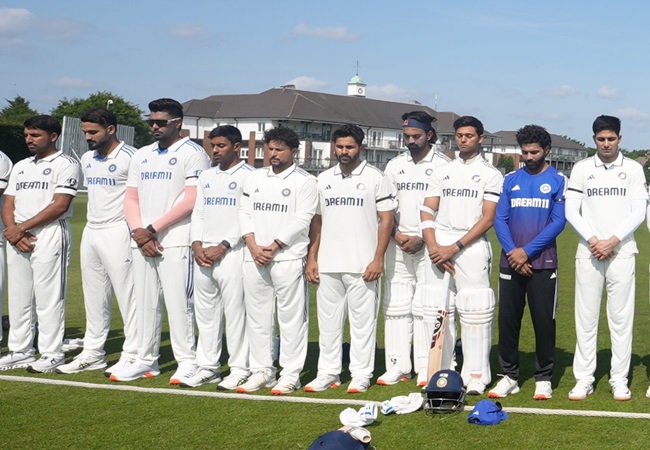 IND vs ENG Playing XI: पहले टेस्ट के लिए भारत की प्लेइंग इलेवन तय, जानिए कप्तान शुबमन गिल किसको देंगे मौका