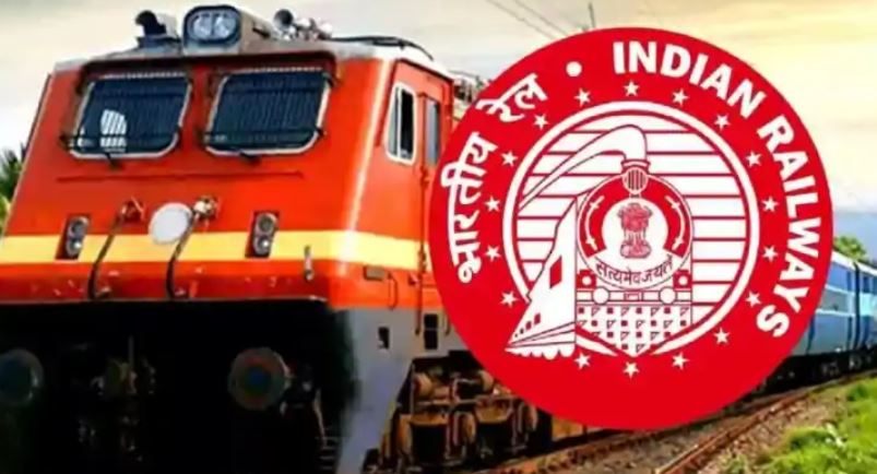 यात्रीगण कृपया ध्यान दें! दिल्ली-मुंबई समेत कई स्टेशनों पर प्लेटफॉर्म टिकट की बिक्री बंद, जानें क्या है वजह?