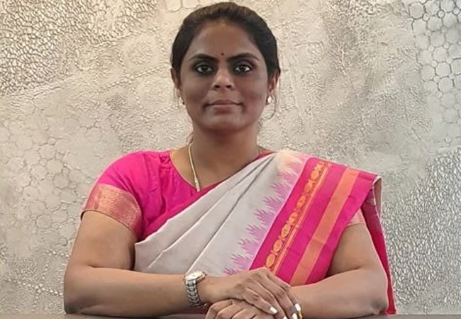 गुरुकुल स्कूलों के दलित छात्रों को खुद टॉयलेट साफ करने का निर्देश, IAS अधिकारी को SC आयोग ने भेजा नोटिस