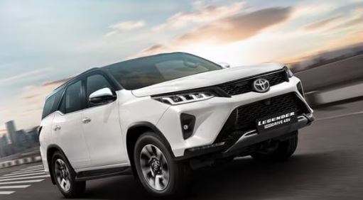 Toyota Fortuner Price : टोयोटा फॉर्च्यूनर की कीमत में हुई बढ़ोतरी , जानिए अब कितनी है इस SUV की कीमत