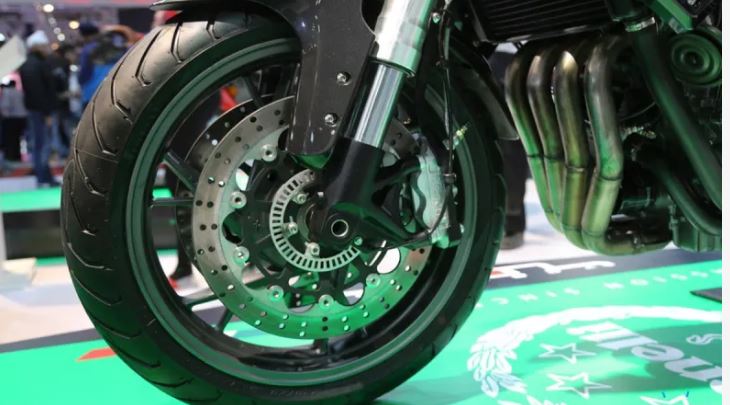 How ABS Works: सड़क सुरक्षा को बढ़ावा देने के लिए ABS होगा अनिवार्य, क्यों है बाइक के लिये जरूरी, जाने पूरी बात