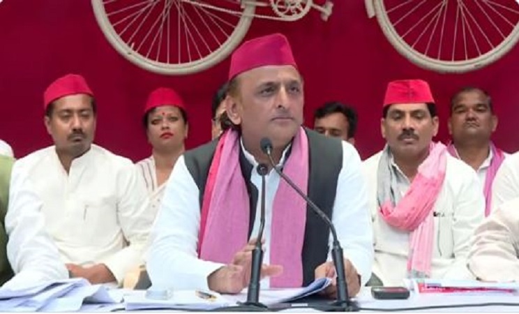 कॉरिडोर के नाम पर लूटतंत्र सक्रिय, अयोध्या-प्रयागराज के बाद अब मथुरा और गोरखपुर भी हारेंगे…अखिलेश यादव का BJP सरकार पर बड़ा हमला