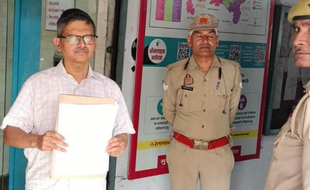 कुंभ जांच आयोग के सामने 7 संलग्नक सहित 30 पृष्ठों का बयान दर्ज, अमिताभ ठाकुर बोले-अधिकारी शुरू से ही मामले को दबाने में लगे दिखे