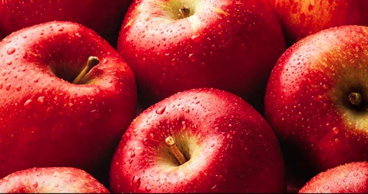 Health Tips : अच्छी सेहत के लिए रोज खाएं एक सेब, शरीर में दिखेंगे ये कमाल के फायदे