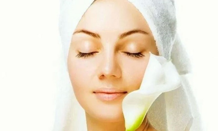 इन 6 फलों का सेवन करने से ख़त्म हो जाएंगे दाग धब्बे, आएगा त्वचा पर निखार