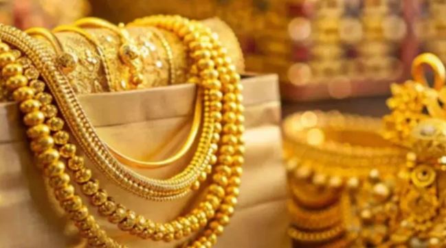 सोना में फिर से उछाल, चांदी की वही चाल, खरीदने से पहले जान लें आज के ताजा भाव