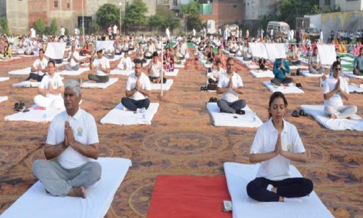 योग न केवल भारतीय संस्कृति की प्राचीन धरोहर है, बल्कि यह आत्मिक संतुलन, मानसिक शांति और शारीरिक सुदृढ़ता का अद्वितीय मार्ग : जसवंत सिंह सैनी