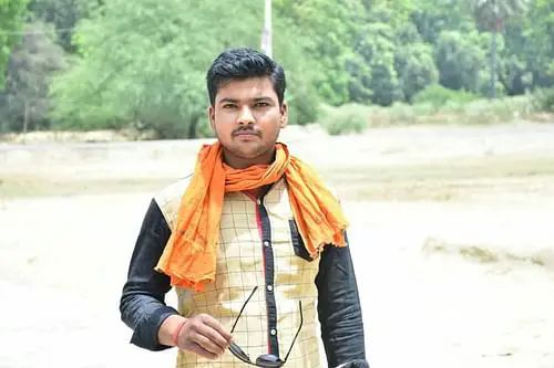 VIDEO : लखनऊ में 25 वर्षीय अधिवक्ता की हार्ट अटैक से मौत, अचानक तहसील परिसर में गश खाकर गिरे