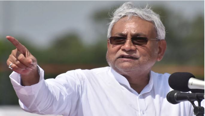 The Leader of Bihar, Chief Minister Nitish Kumar jeevan parichay बिहार के सुशासन बाबू मुख्यमंत्री नीतीश कुमार, चुनावी जंग के पुराने खिलाड़ी