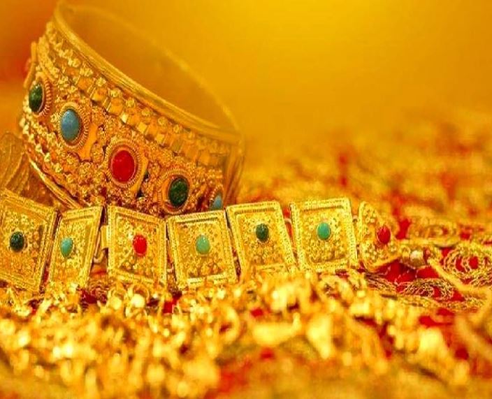 आज सोना हुआ बहुत सस्ता, चांदी में नहीं कोई बदलाव