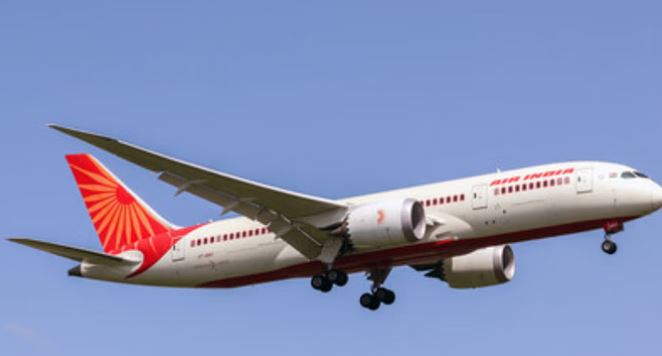 दिल्ली एयरपोर्ट पर Air India  की फ्लाइट में आग , सभी यात्री सुरक्षित उतरे