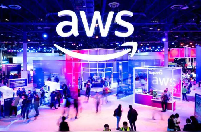 Amazon layoffs : अमेज़न ने AWS क्लाउड कंप्यूटिंग डिवीजन में बड़े पैमाने पर जॉब कट शुरू की