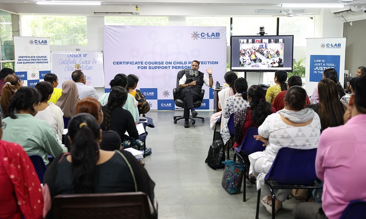 बच्चों के यौन उत्पीड़न मामलों में सपोर्ट पर्सन के लिए सी-लैब ने शुरू किया देश का पहला सर्टिफिकेट कोर्स