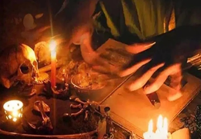 तांत्रिक बोला- तू मुझे खून-कलेजा दे, मैं तुझे बीवी दिलाऊंगा… फिर चाचा बन गया हैवान