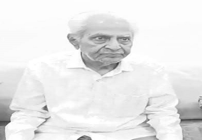 केंद्रीय रेल मंत्री अश्विनी वैष्णव के पिता दाऊलाल वैष्णव का जोधपुर के एम्स में निधन, पार्टी में शोक की लहर, सीएम योगी ने जताया शोक