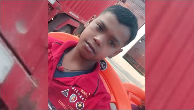 Kanpur News : पांचवीं के छात्र का कमरे में फंदे से लटका मिला शव, दादी और मां के बयानों में उलझी मौत की गुत्थी, जांच में जुटी पुलिस