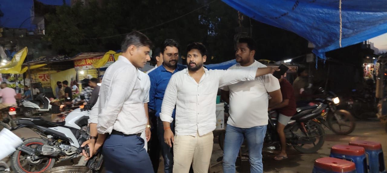 फूड प्लाजा निर्माण की शिकायत पर SDM ने किया स्थलीय निरीक्षण, डीएम को भेजी जाएगी रिपोर्ट