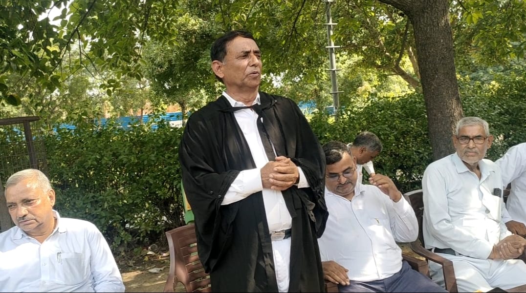 12 वर्ष से बदहाली पर आंसू बहा रहा है कानपुर देहात न्याय भवन, मूलभूत सुविधाएं नदारद : मुलायम सिंह यादव