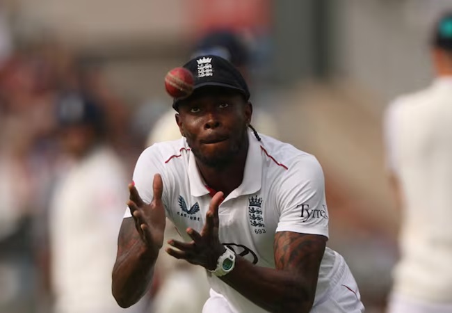 पांचवें टेस्ट से पहले जोफ्रा आर्चर का खतरा टला? इंग्लैंड के लिए गेंदबाजों की फिटनेस बनीं सिरदर्द