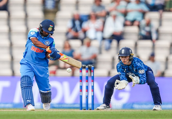 IND vs ENG: आज वनडे सीरीज अपने नाम करने उतरेगी इंडिया विमेंस टीम; जानिए कब और कहां देख पाएंगे लाइव मैच