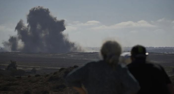 Israel-Gaza War  :  गाजा में इजरायल के लड़ाकू विमानों ने दागी मिसाइलें , आतंकी ठिकानों को कर दिया राख