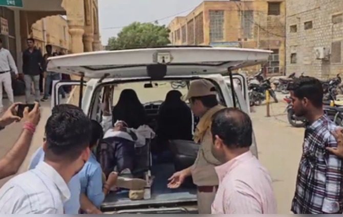 झालावाड़ हादसे के बाद नहीं चेती भाजपा सरकार, जैसलमेर में स्कूल के मुख्य गेट की छत गिरी, हादसे में छह साल के मासूम की मौत