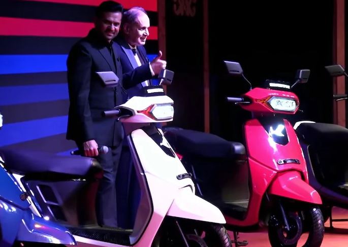 Kinetic DX E-Scooter :  काइनेटिक डीएक्स ई-स्कूटर लॉन्च , जानें कीमत और रेंज